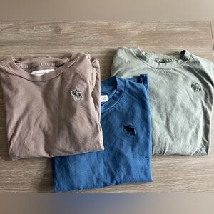 Boys Abercrombie long sleeve t-shirts (three). Size 7/8. All in good condition